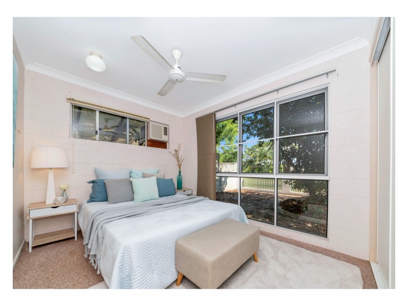 1/3 Jermyn Street, Hyde Park QLD 4812