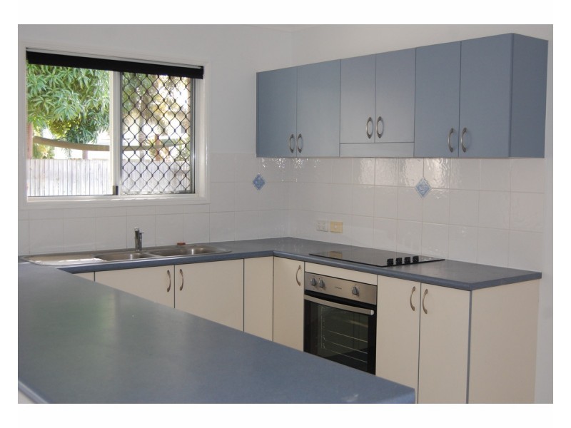 2/14 Caroline Street, Aitkenvale QLD 4814