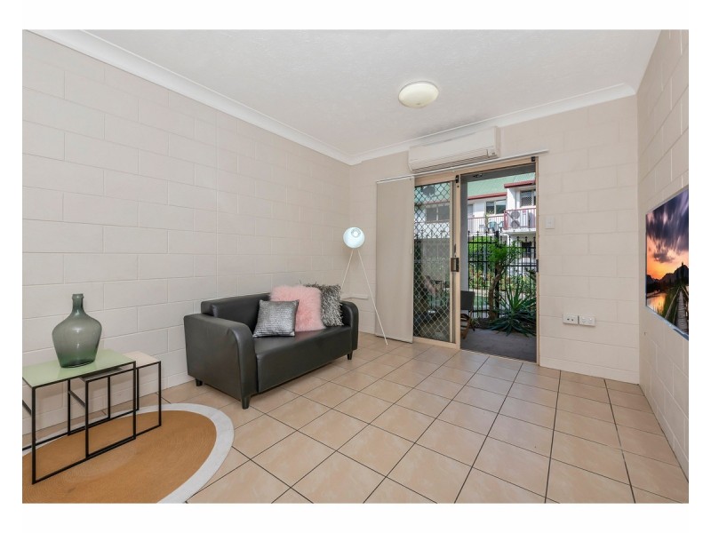 11/133-137 Ireland Street, Oonoonba QLD 4811