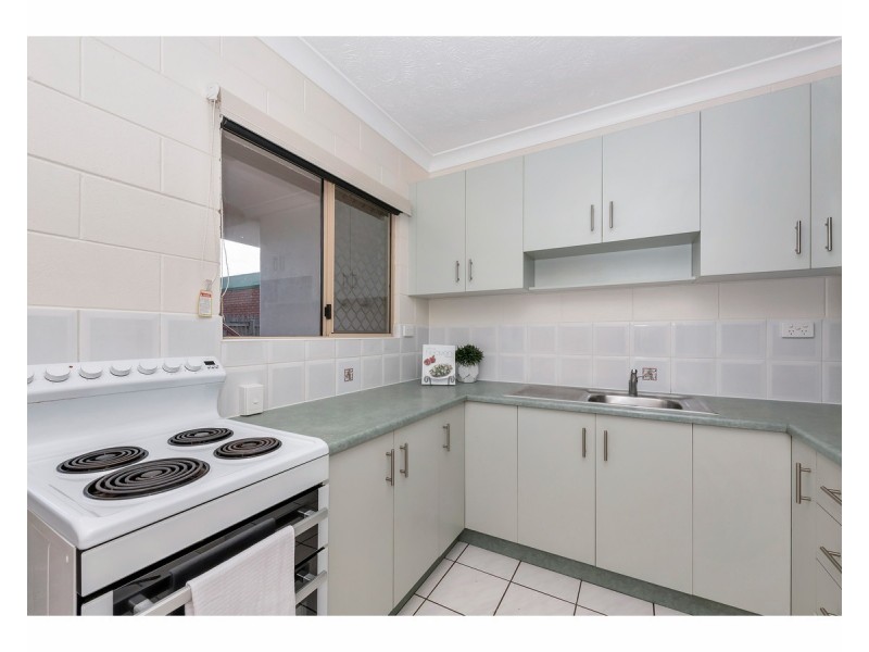 11/133-137 Ireland Street, Oonoonba QLD 4811