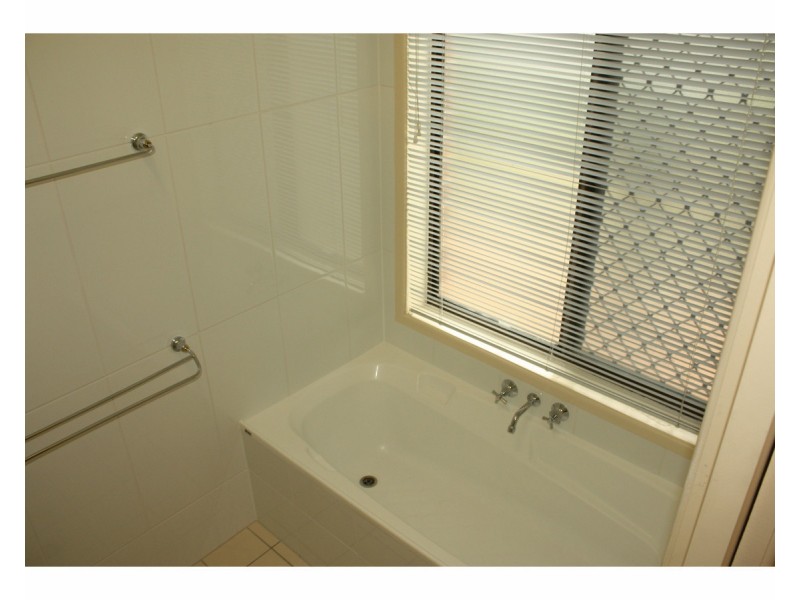 9 Weddel Street, Annandale QLD 4814