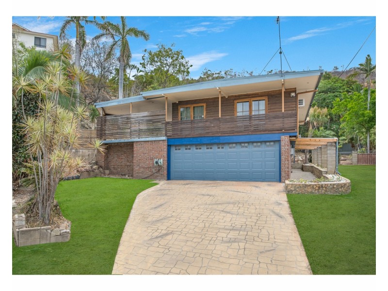 6 Carina Court, Mount Louisa QLD 4814