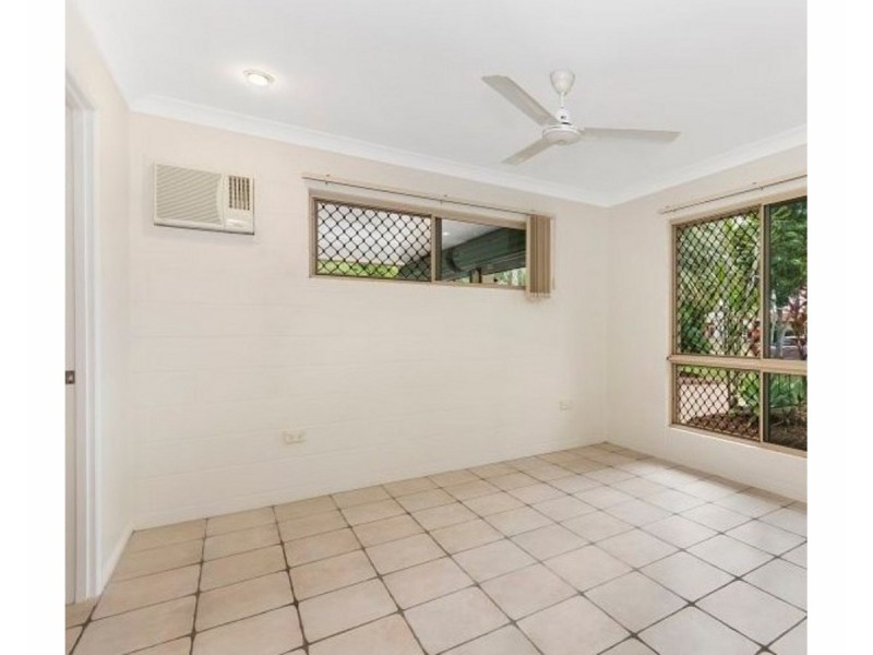 12 Jayella Close, Kirwan QLD 4817