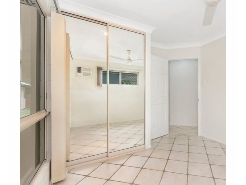 12 Jayella Close, Kirwan QLD 4817