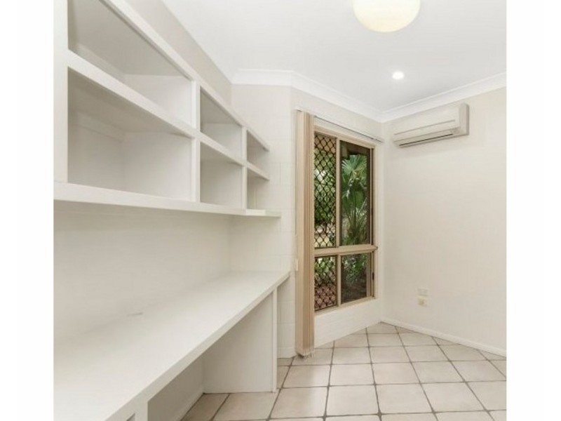 12 Jayella Close, Kirwan QLD 4817