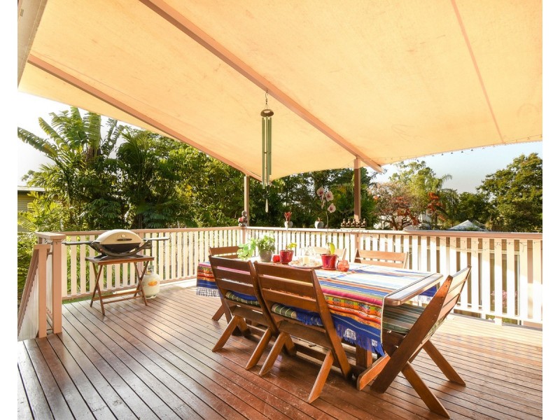 15 Burt Street, Mundingburra QLD 4812