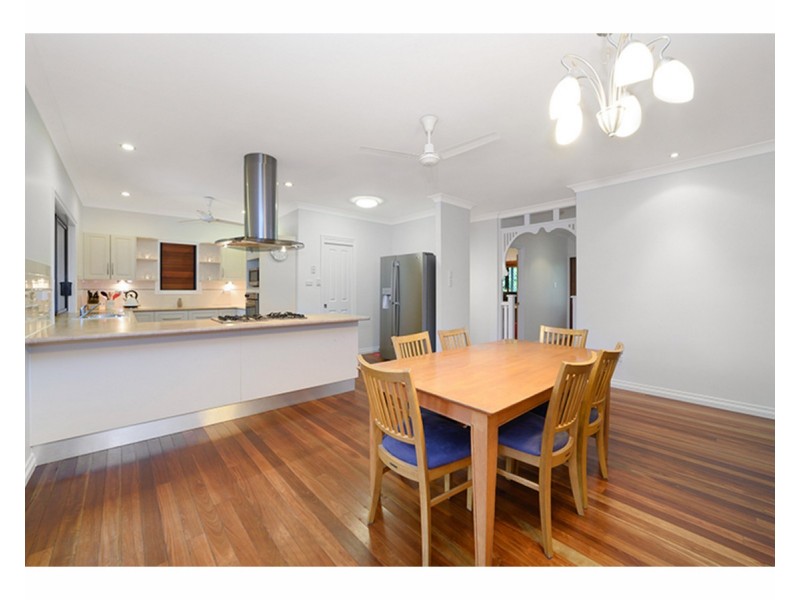 9 Walleroo Court, Rangewood QLD 4817