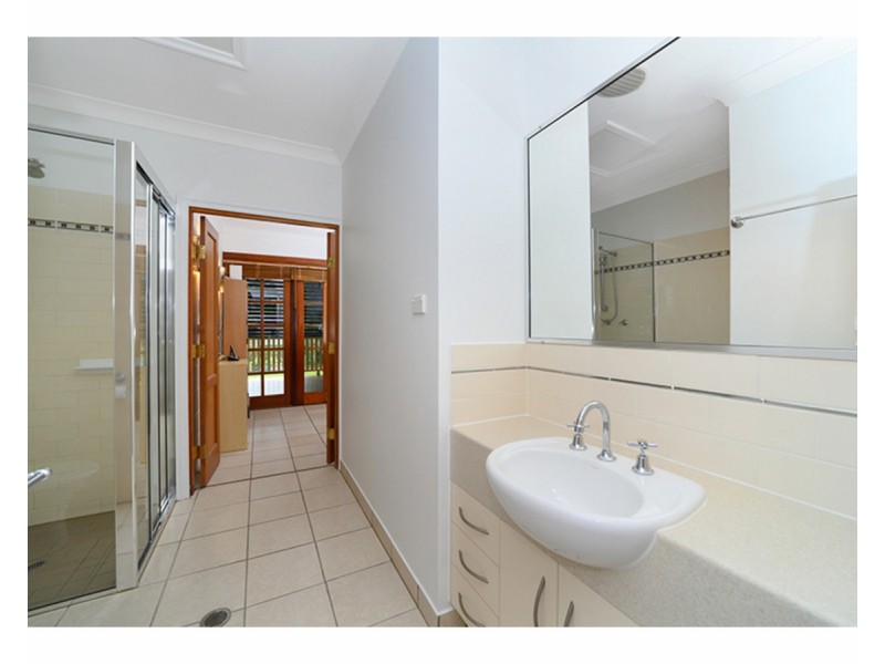 9 Walleroo Court, Rangewood QLD 4817