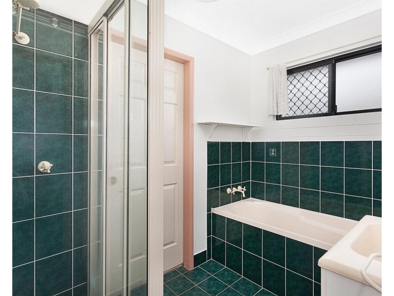 16 Mirada Court, Kirwan QLD 4817