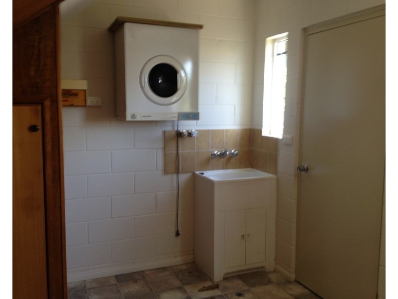 2/34 Park Lane, Hyde Park QLD 4812