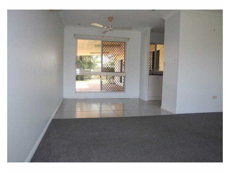 34 Chiquita Avenue, Rasmussen QLD 4815