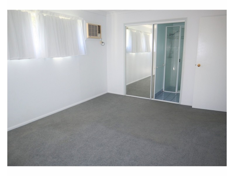 34 Chiquita Avenue, Rasmussen QLD 4815