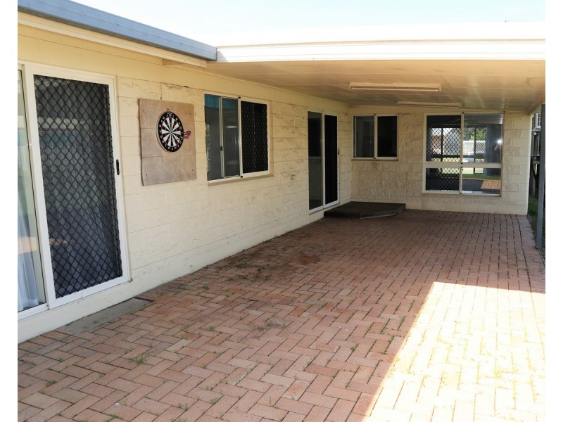 34 Chiquita Avenue, Rasmussen QLD 4815