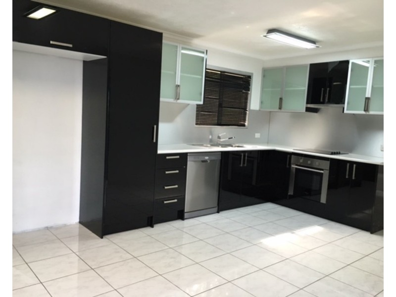 435 Stuart Drive, Stuart QLD 4811