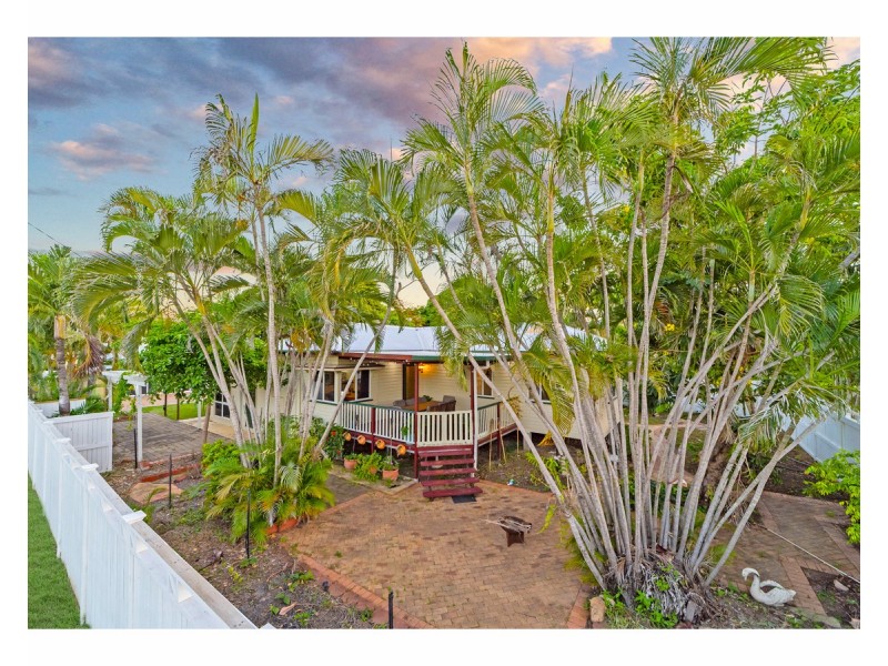 26 Mango Avenue, Mundingburra QLD 4812