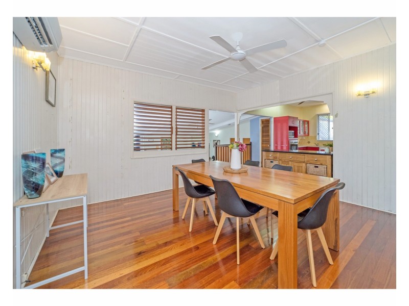 26 Mango Avenue, Mundingburra QLD 4812