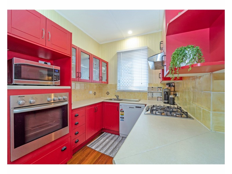 26 Mango Avenue, Mundingburra QLD 4812