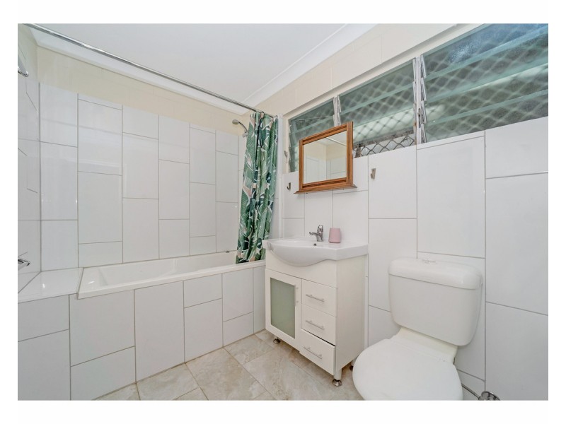 26 Mango Avenue, Mundingburra QLD 4812