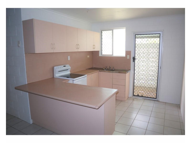 1/61 Love Lane, Mundingburra QLD 4812