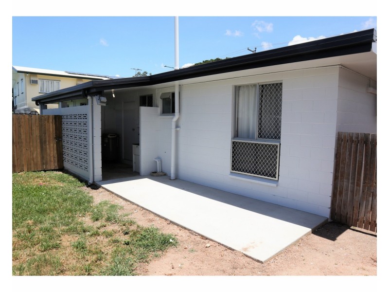 1/61 Love Lane, Mundingburra QLD 4812