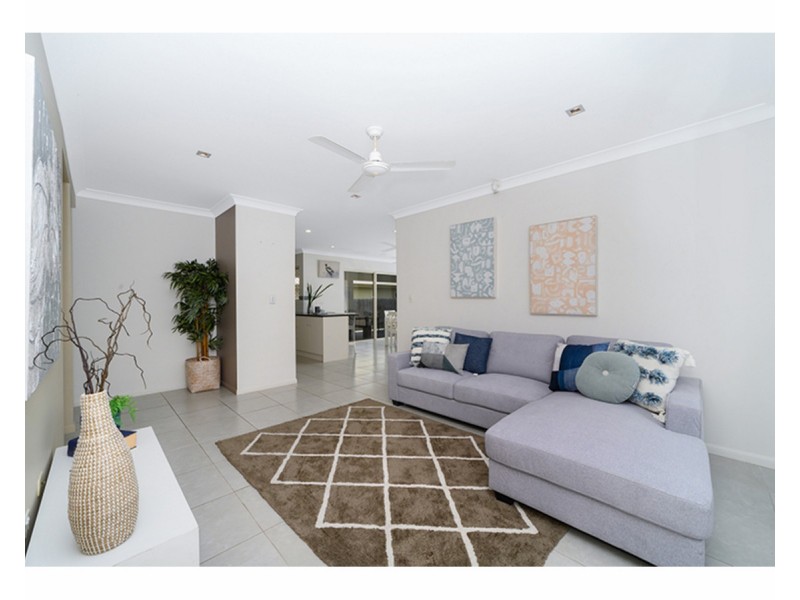 6 Farnham Court, Kirwan QLD 4817