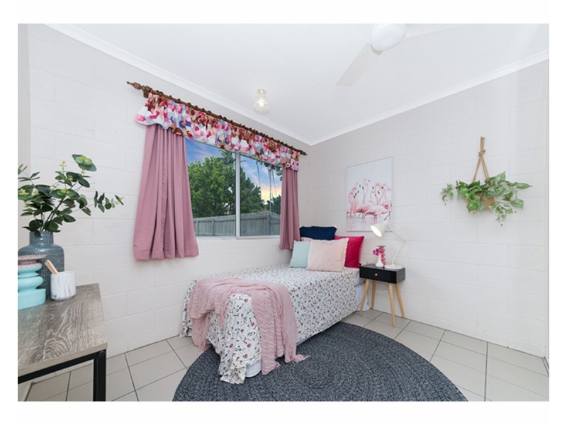 17 Badelona Street, Cranbrook QLD 4814