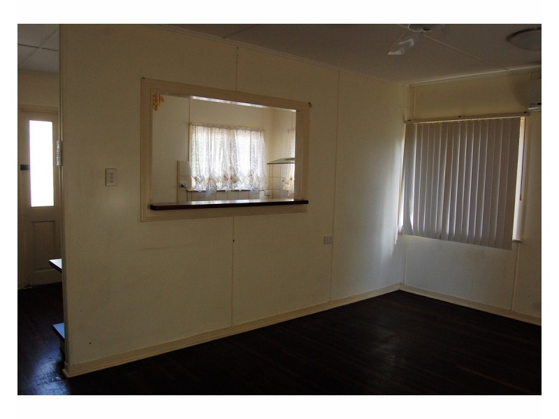 2 Brett Street, Cranbrook QLD 4814