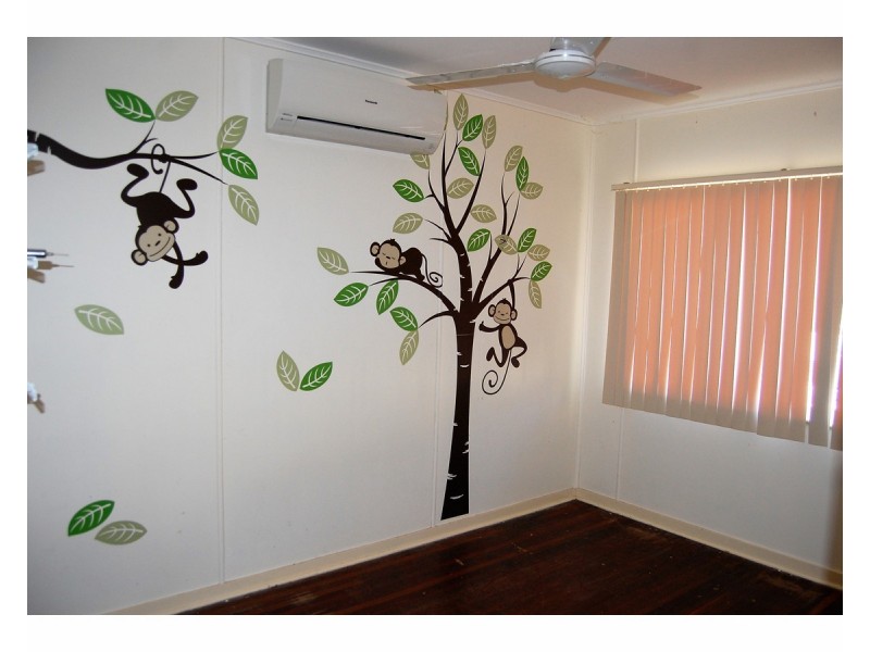 2 Brett Street, Cranbrook QLD 4814