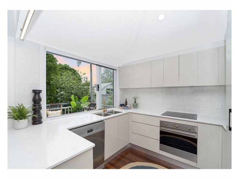 12 Third Street, Railway Estate QLD 4810