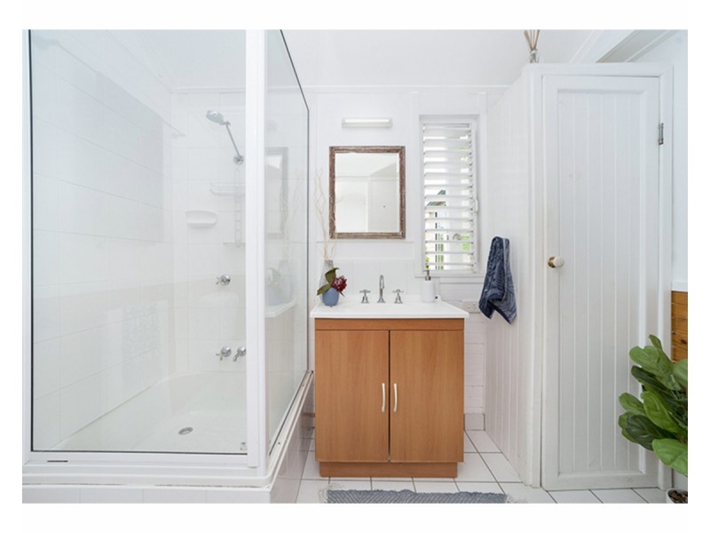 12 Third Street, Railway Estate QLD 4810