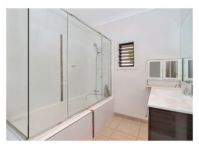 22 Tomkins Street, Cluden QLD 4811