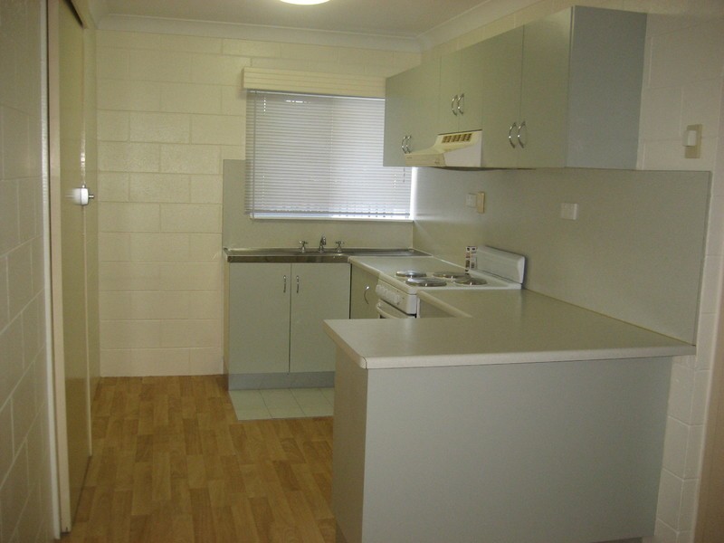 2/8 Birrabang Street, Kirwan QLD 4817