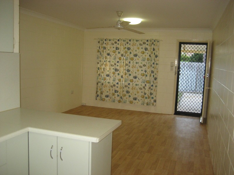 2/8 Birrabang Street, Kirwan QLD 4817