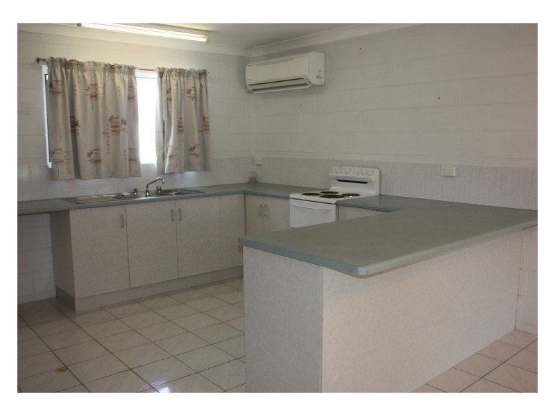 1/29 Gerard Street, Currajong QLD 4812