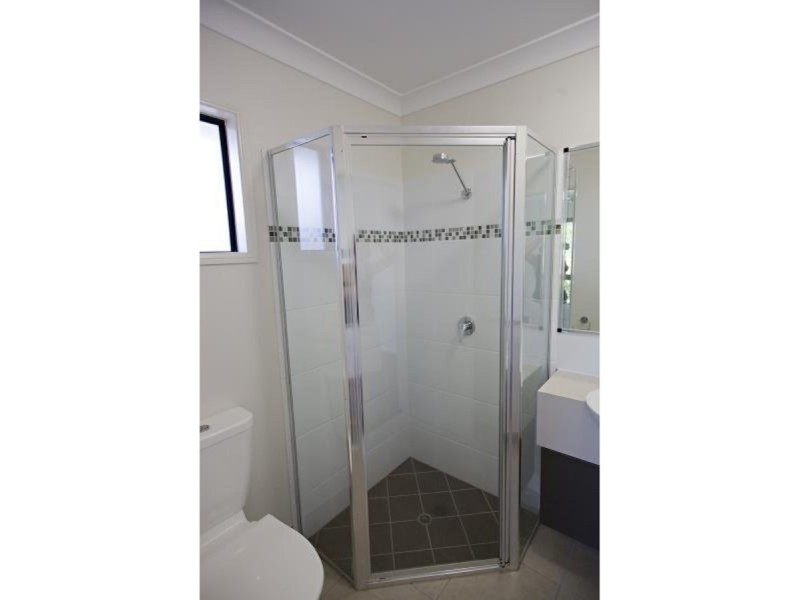 25 Deedes Crescent, Bushland Beach QLD 4818