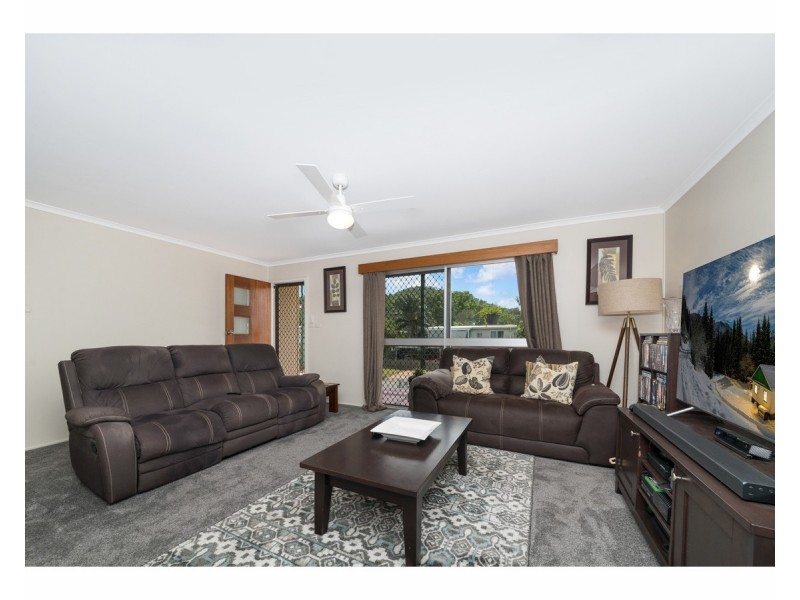 52 Coates Street, Mount Louisa QLD 4814