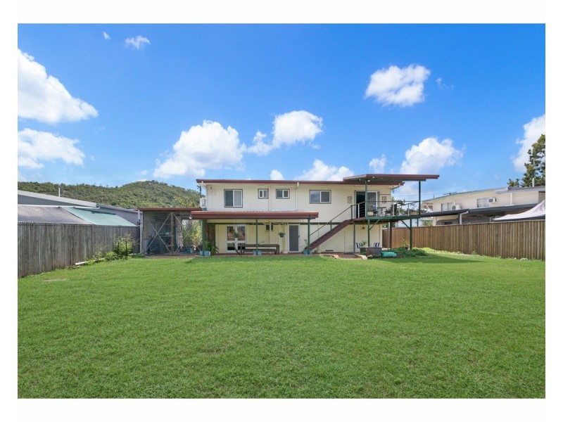 52 Coates Street, Mount Louisa QLD 4814