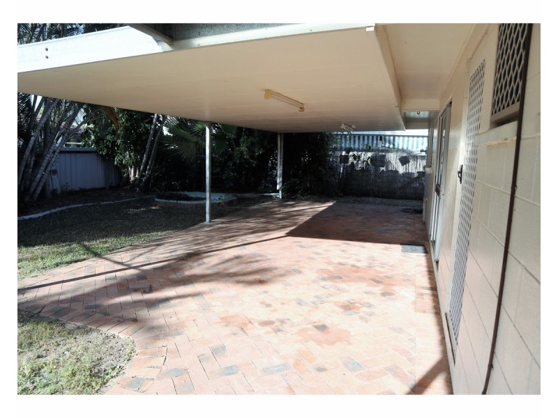 17 Malbon Road, Kirwan QLD 4817