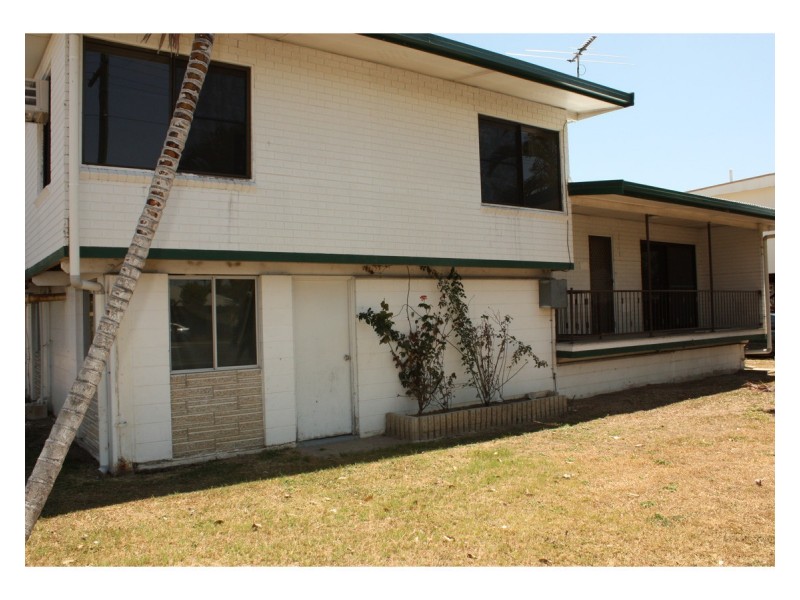 417 Ross River Road, Cranbrook QLD 4814