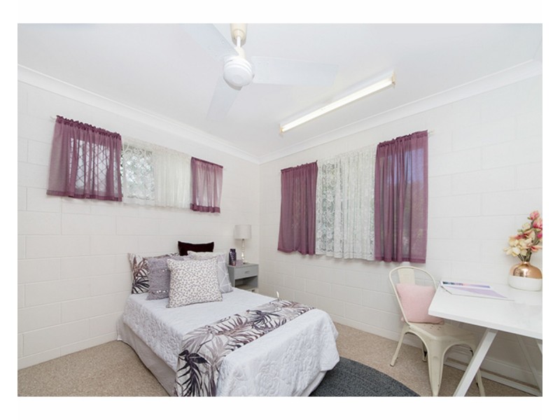 8 Champagne Crescent, Kelso QLD 4815