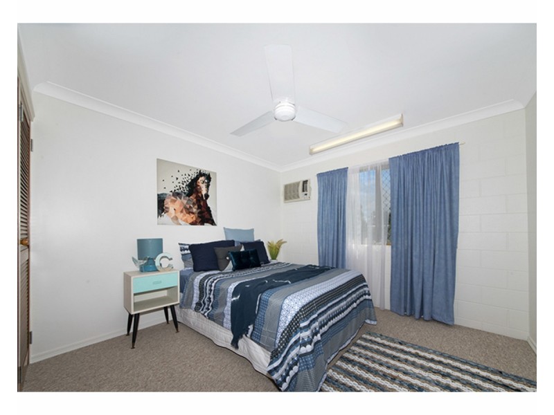 8 Champagne Crescent, Kelso QLD 4815