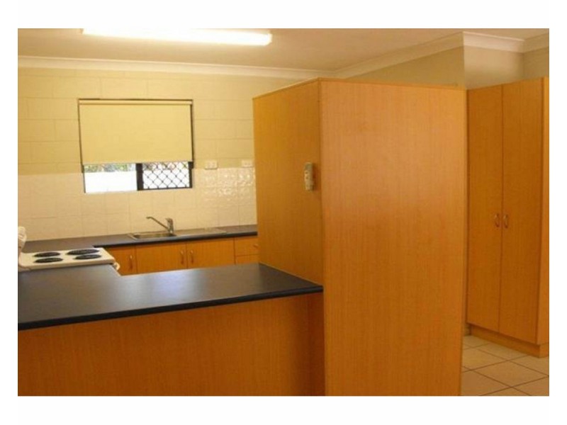 4/18 Kitchener Road, Pimlico QLD 4812