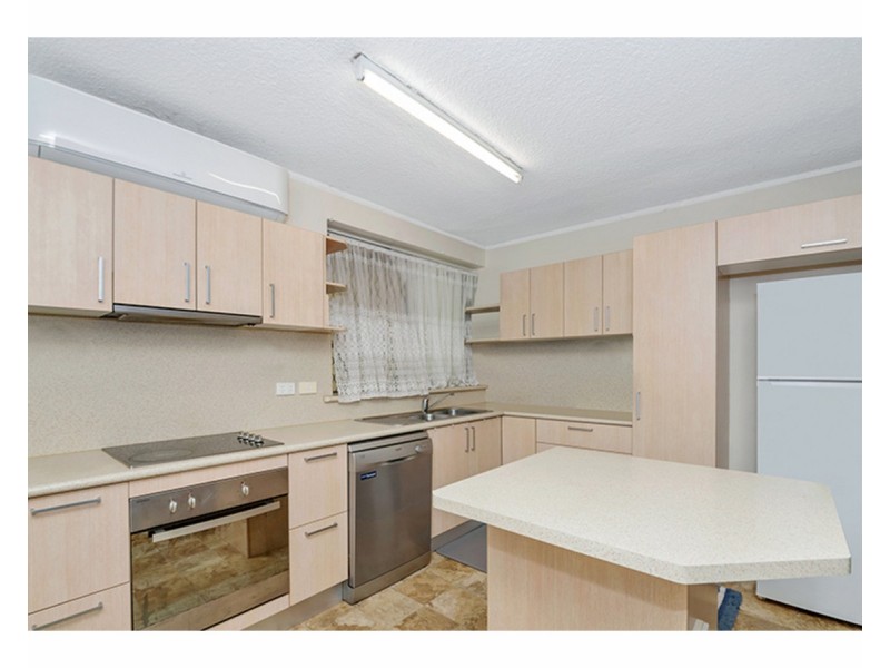 13/352 Ross River Road, Cranbrook QLD 4814