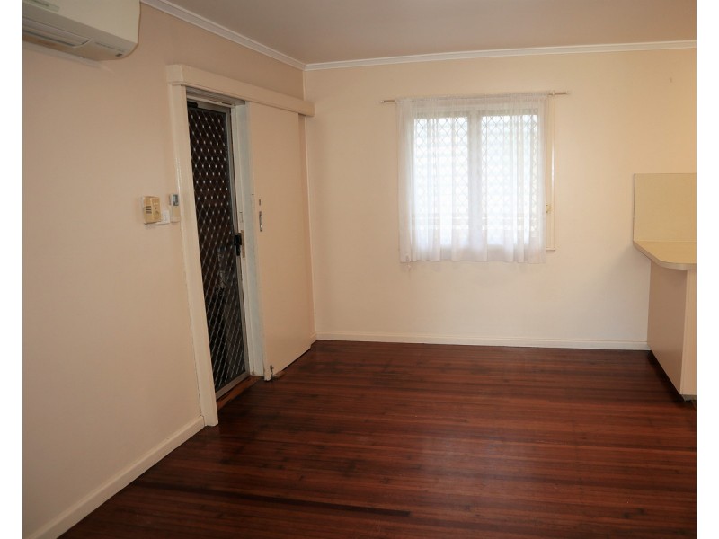 26 Werona Street, Mundingburra QLD 4812