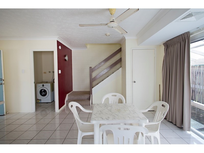 6/57 Lowth Street, Rosslea QLD 4812