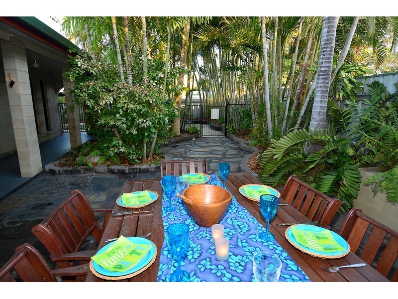 8 Constance Drive, Kelso QLD 4815