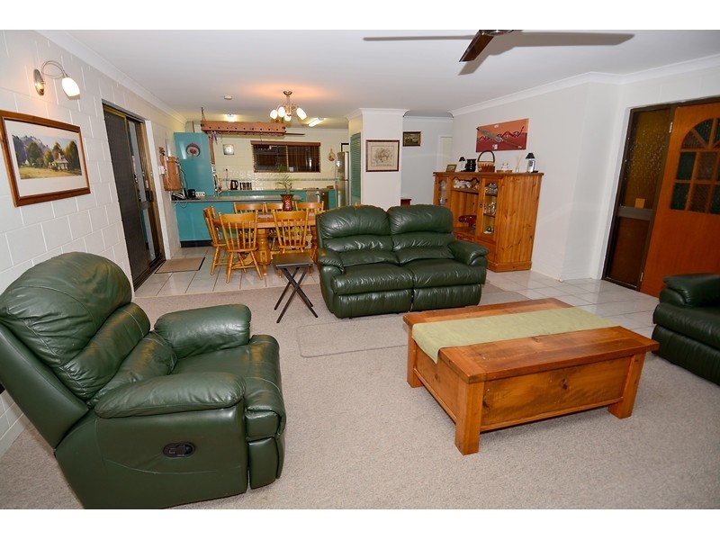 8 Constance Drive, Kelso QLD 4815