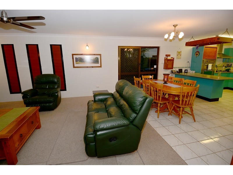 8 Constance Drive, Kelso QLD 4815