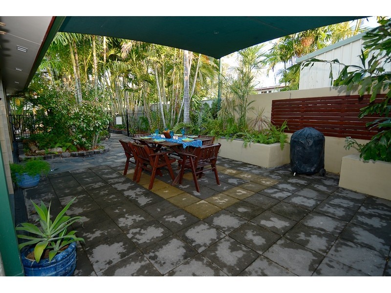 8 Constance Drive, Kelso QLD 4815