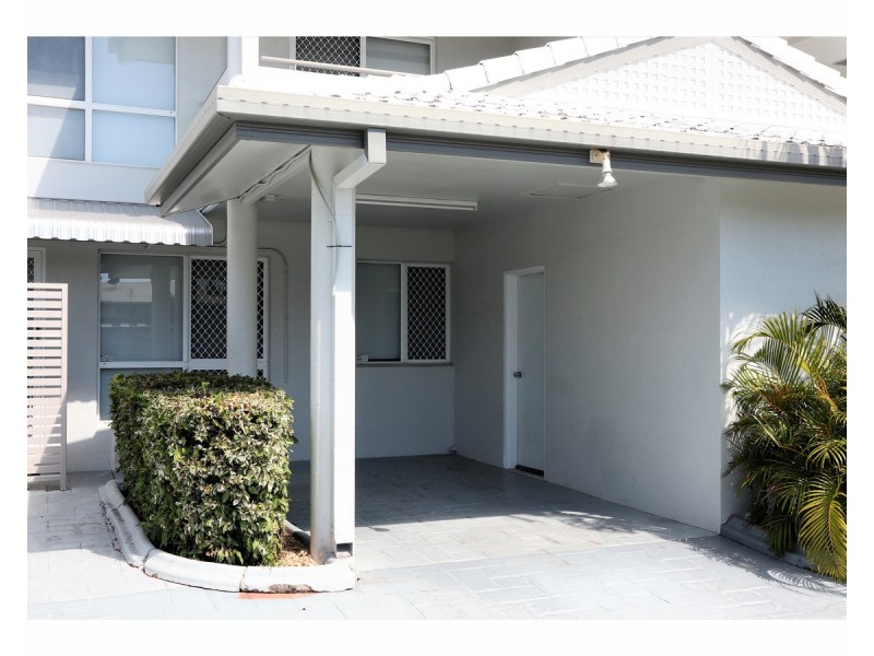 2/7 Alroy Street, Pimlico QLD 4812